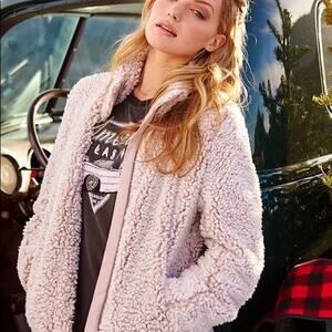 Altar'd State sherpa teddy wubby fleece jacket size M